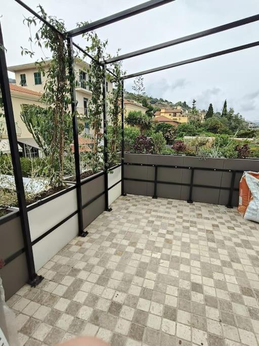 Seaside Apartment, 20M To The Beach, Wi-Fi&Terrace Bordighera Exterior foto